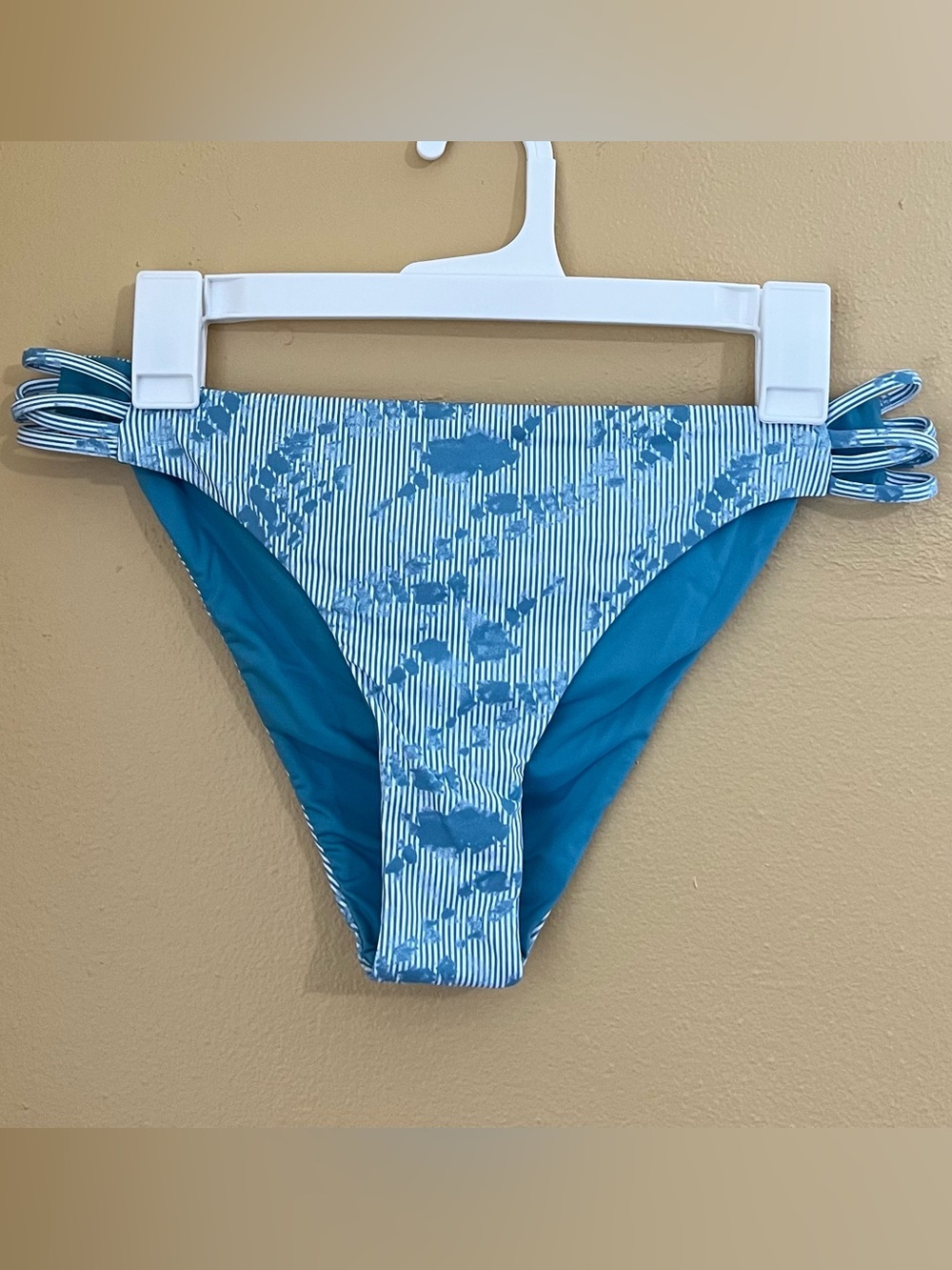 Roxy Sea & Waves Reversible Print Blue & White Stripe Bikini Bottom Size XL